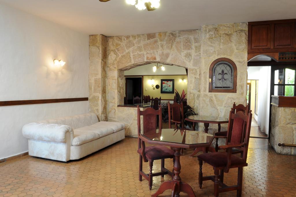Andino Hotel Villa Carlos Paz Exterior foto